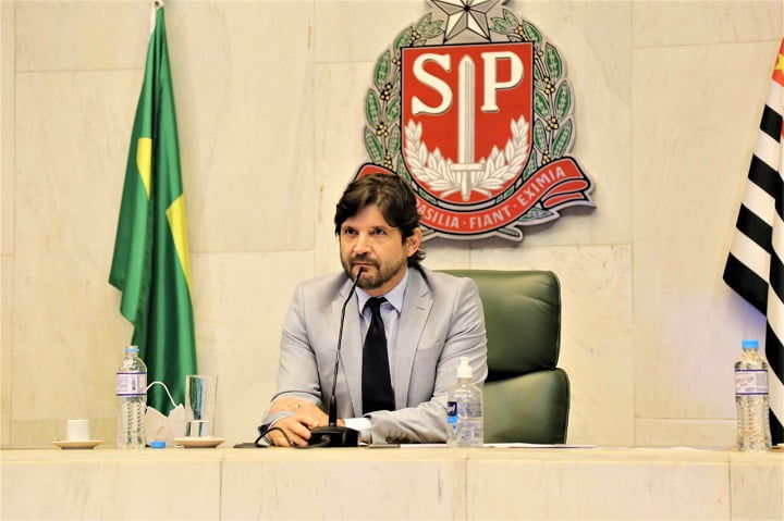 Em março de 2023, André foi eleito com 88 votos