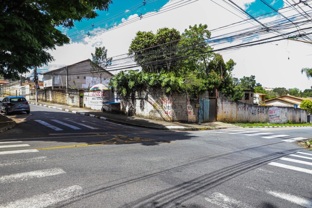 Interdição parcial na Rua Herman Telles Ribeiro em Ferraz de Vasconcelos para manutenção elétrica